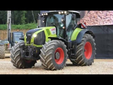 Präsentation des Claas «Axion 800» in Metz