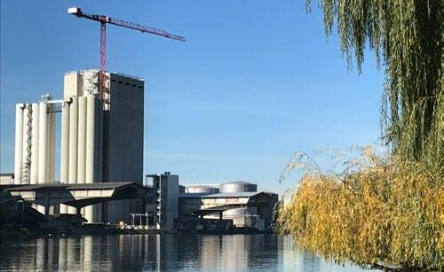 Nouveau centre collecteur et nouvelle plateforme de transbordement &#xE0; Auhafen.