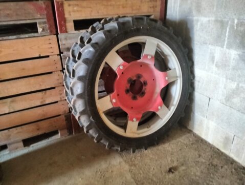 Roues des cultures étroites Deutz DX 3.10