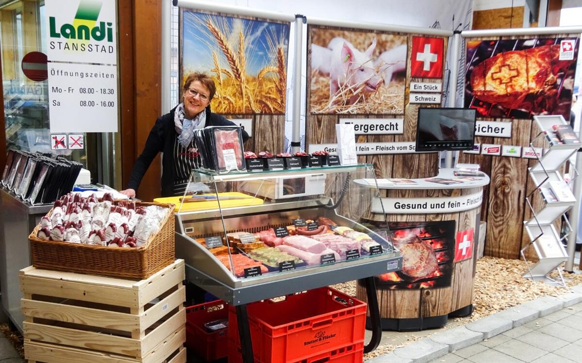 Un concours pour les producteurs vient compl&#xE9;ter la campagne &#xAB; Saine et savoureuse, la viande de porc &#xBB;: UFA offre 4 t d&#x2019;aliments...