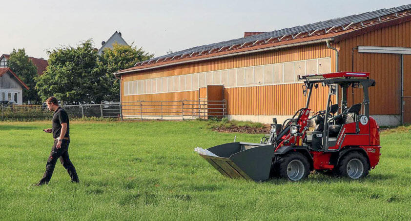 La fonction Follow me permet de faire avancer le Weidemann 1190e imp de mani&#xE8;re autonome.&#xA0;