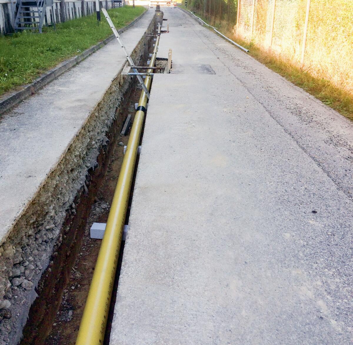 Nouvelle conduite de gaz naturel pour Frigemo SA à Cressier. 