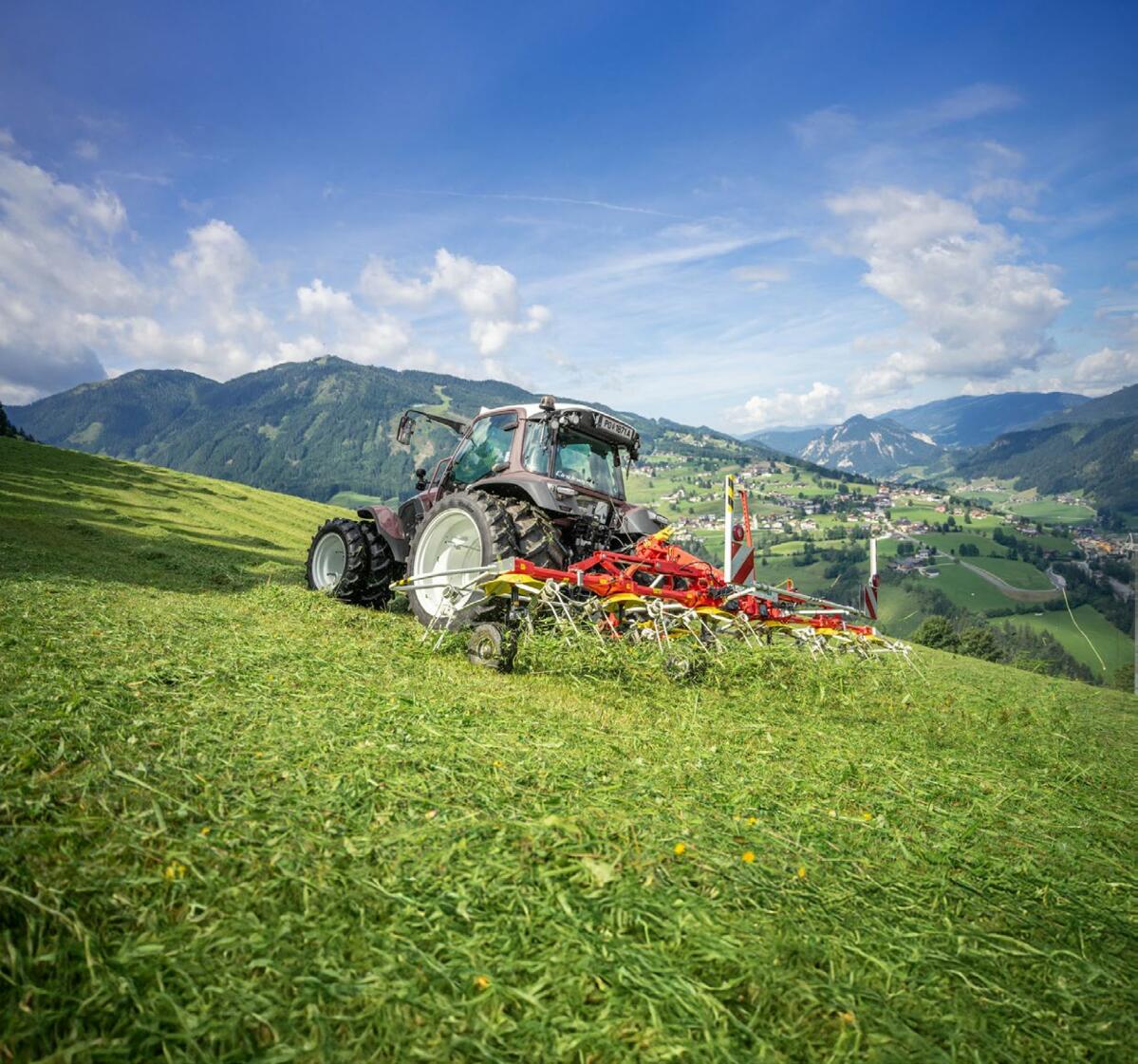 Ein Kreiselheuer f&#xFC;r die Berglandwirtschaft vereint Effizienz und Robustheit.&#xA0;