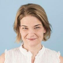 Dr m&#xE9;d. v&#xE9;t.&#xA0;
Corinne B&#xE4;hler&#xA0;Propri&#xE9;taire du cabinet v&#xE9;t&#xE9;rinaire&#xAB; K&#xE4;lberpraxis &#xBB;