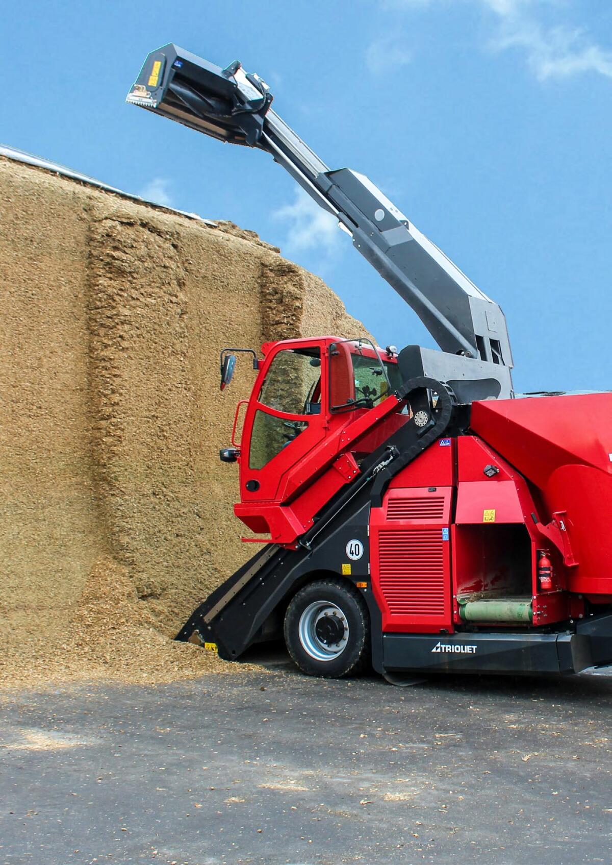 Ein selbstfahrender Futtermischwagen sorgt für eine erhebliche Rationalisierung der Arbeit. Bild: Trioliet