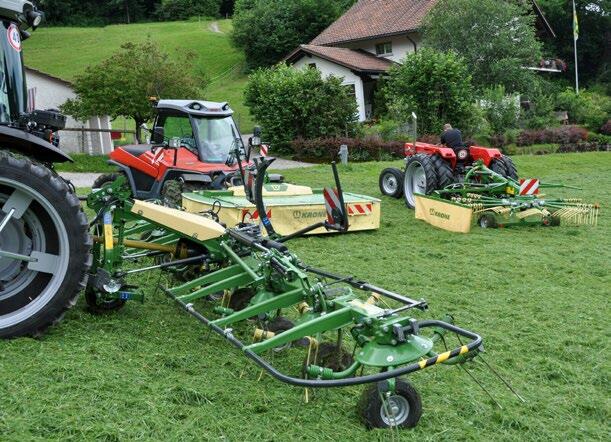 La nouvelle gamme Krone Highland comporte deux faucheuses, trois faneuses et deux andaineurs.&#xA0;
