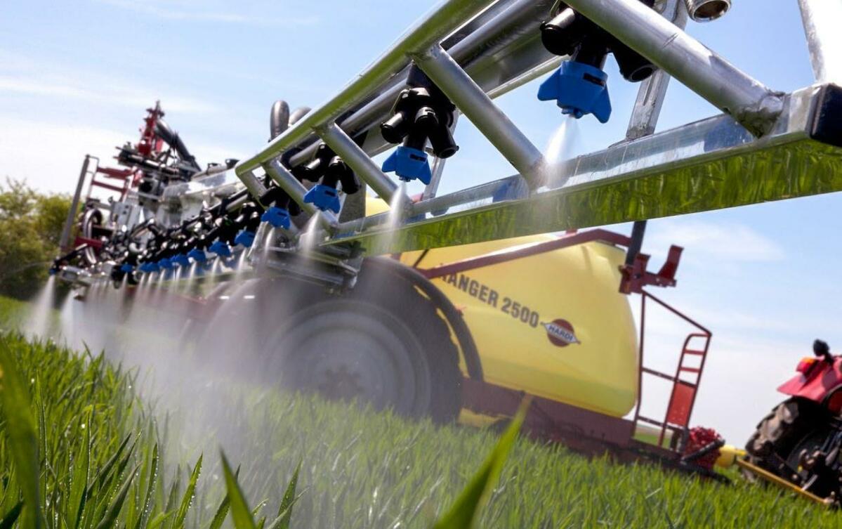 Grosse Tropfen von Injektord&#xFC;sen erzielen dieselbe Wirkung wie feine Tropfen, sind aber weniger anf&#xE4;llig f&#xFC;r Abdrift.&#xA0;