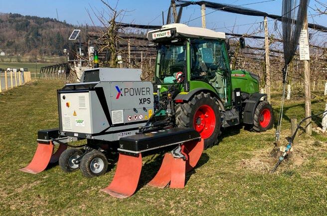 Les adventices sont d&#xE9;truites jusqu&#x2019;&#xE0; la racine avec du courant &#xE9;lectrique. Photo : Agroline