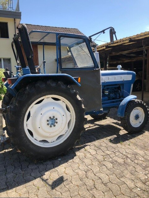 Traktor Ford 3000