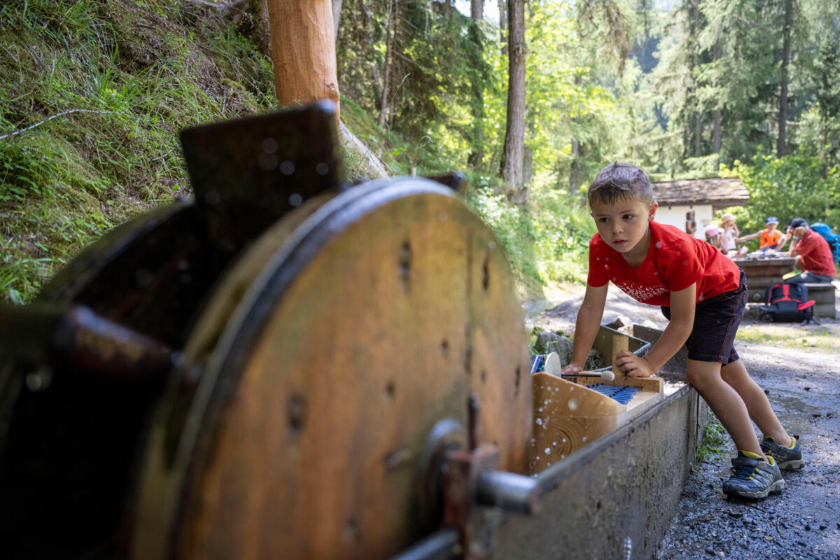 Le Palp Festival apporte la culture dans les régions de montagne du Valais.