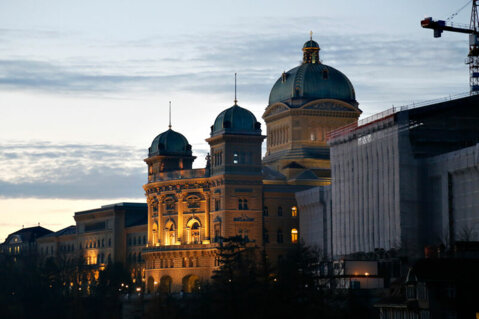 2013_bundeshaus_lid