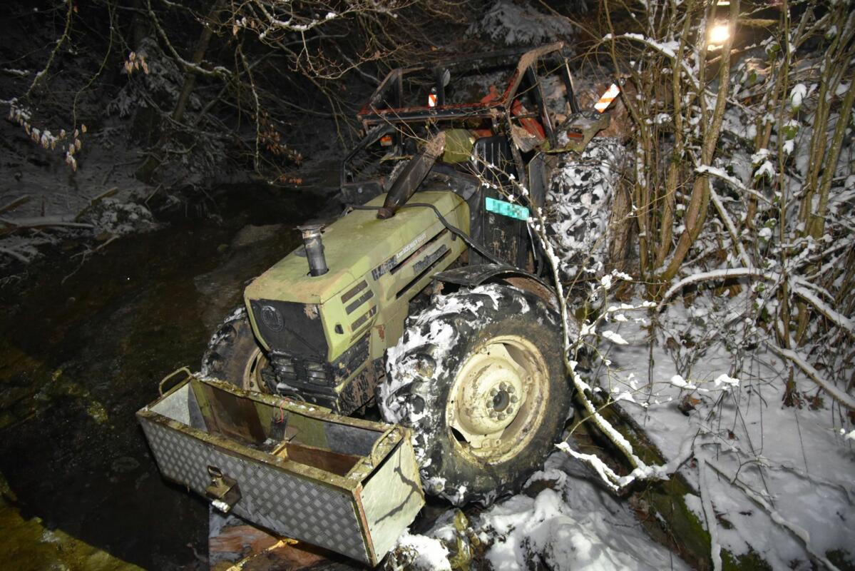 Im Zusammenhang mit landwirtschaftlichen Fahrzeugen ereignen sich die meisten Unfälle in der Landwirtschaft.