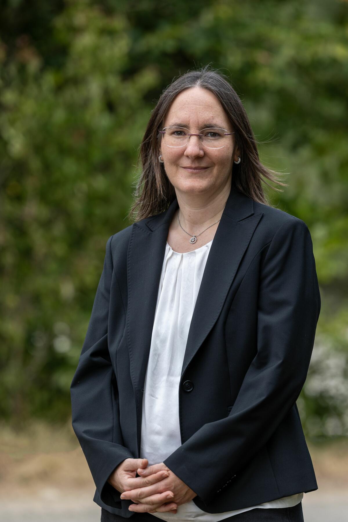 Corinne Jud Khan, 1979 in der Ostschweiz geboren, gehört seit 2017 zur Geschäftsleitung von Agroscope.