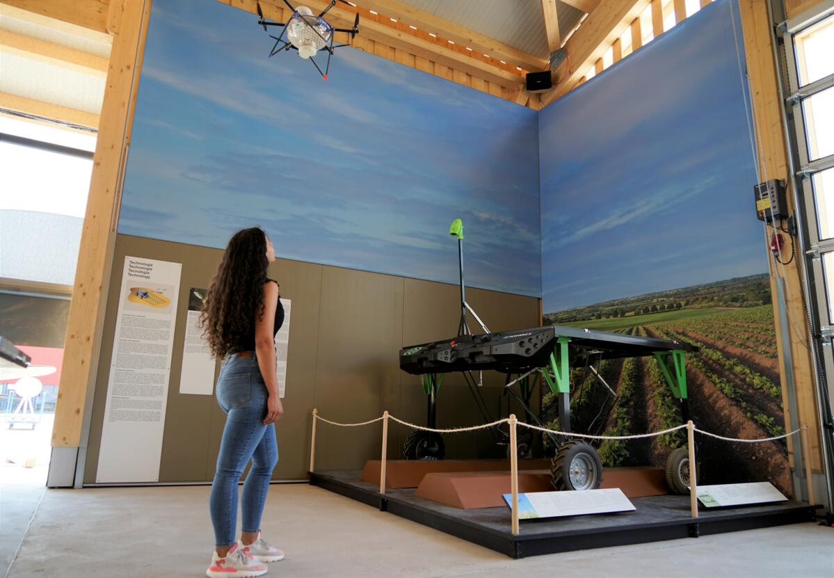L’exposition « Des fourches aux drones : l’agriculture aujourd’hui »