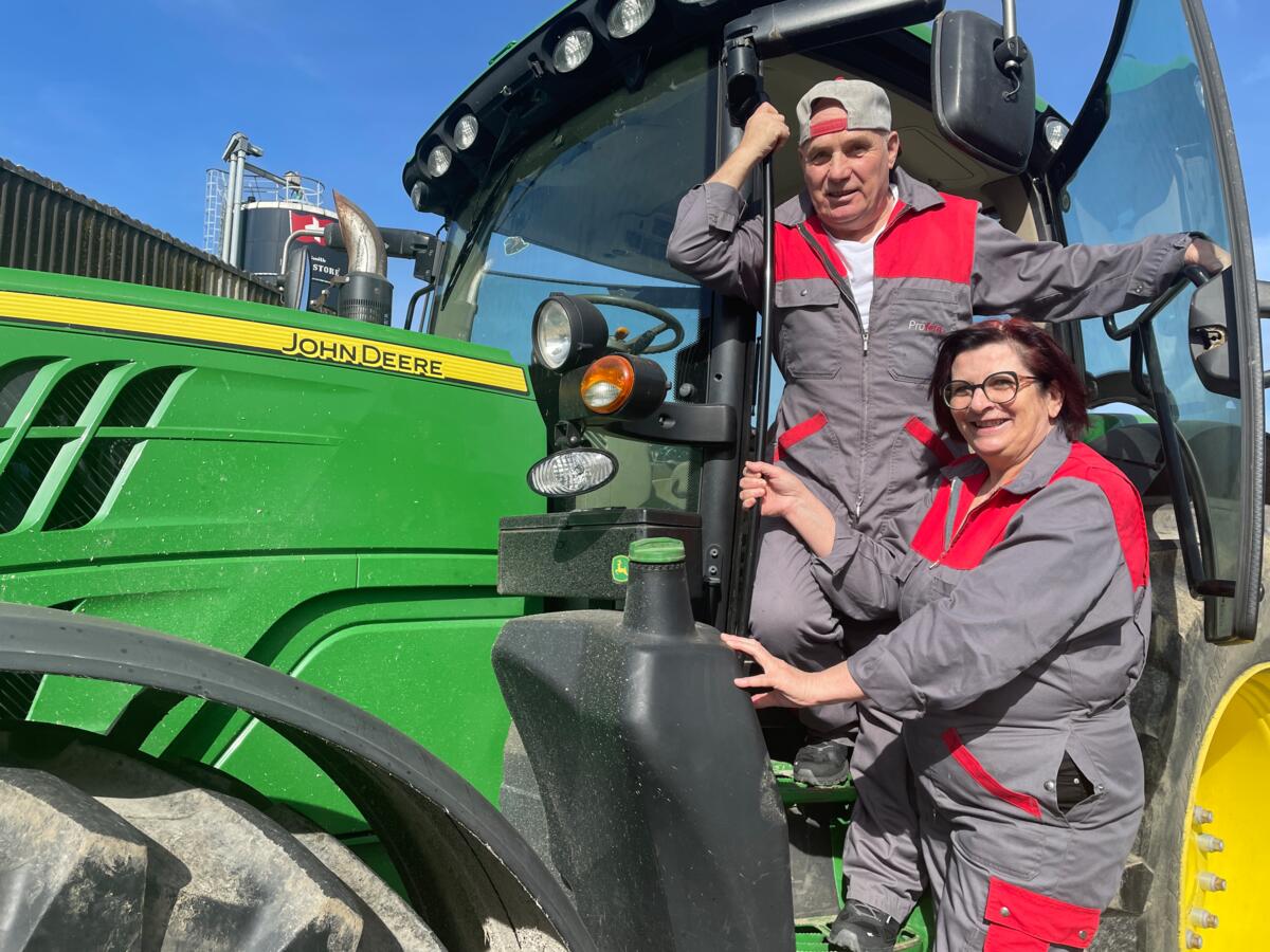 Claudia und Franz Dober bewirtschafteten ihren 60 Hektaren grossen Munimast-, Schweinemast- und Zuchtsauen-Betrieb seit jeher partnerschaftlich. Seit de...