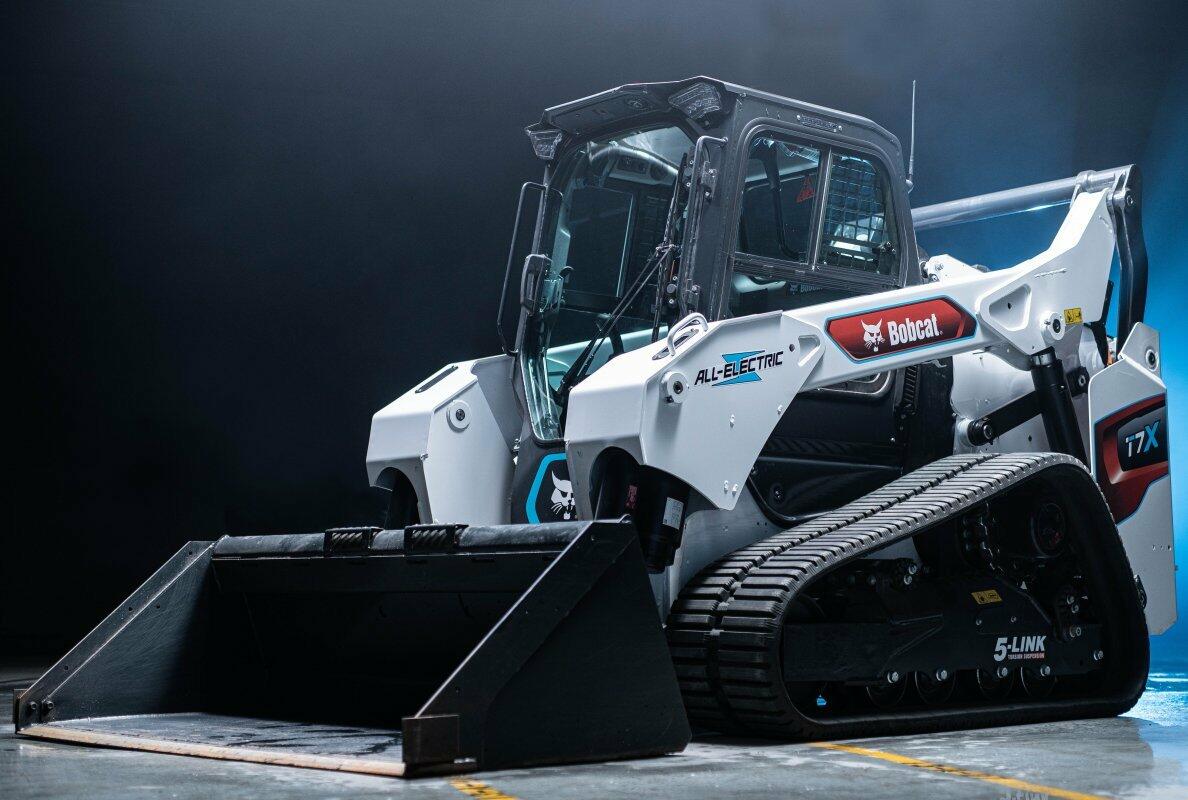 Bobcat T7X – Erster vollelektrischer Kompakt-Raupenlader