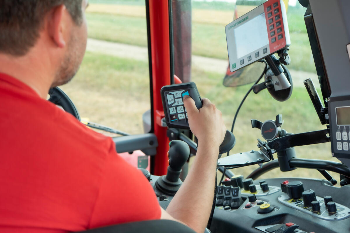 Nouvelles commandes pour les matériels Pöttinger