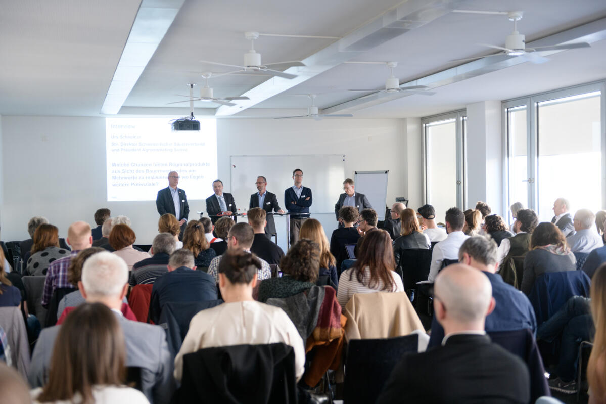 Um langfristig erfolgreich zu sein, müssen Regionalprodukte – so die einheitliche Meinung der Experten – als authentische Spezialitäten aus bestimmten R...