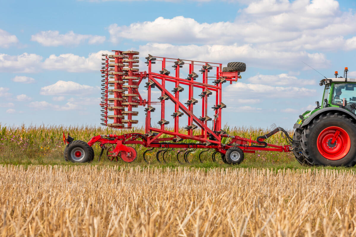 Finer XL - nouveau cultivateur à dents polyvalent