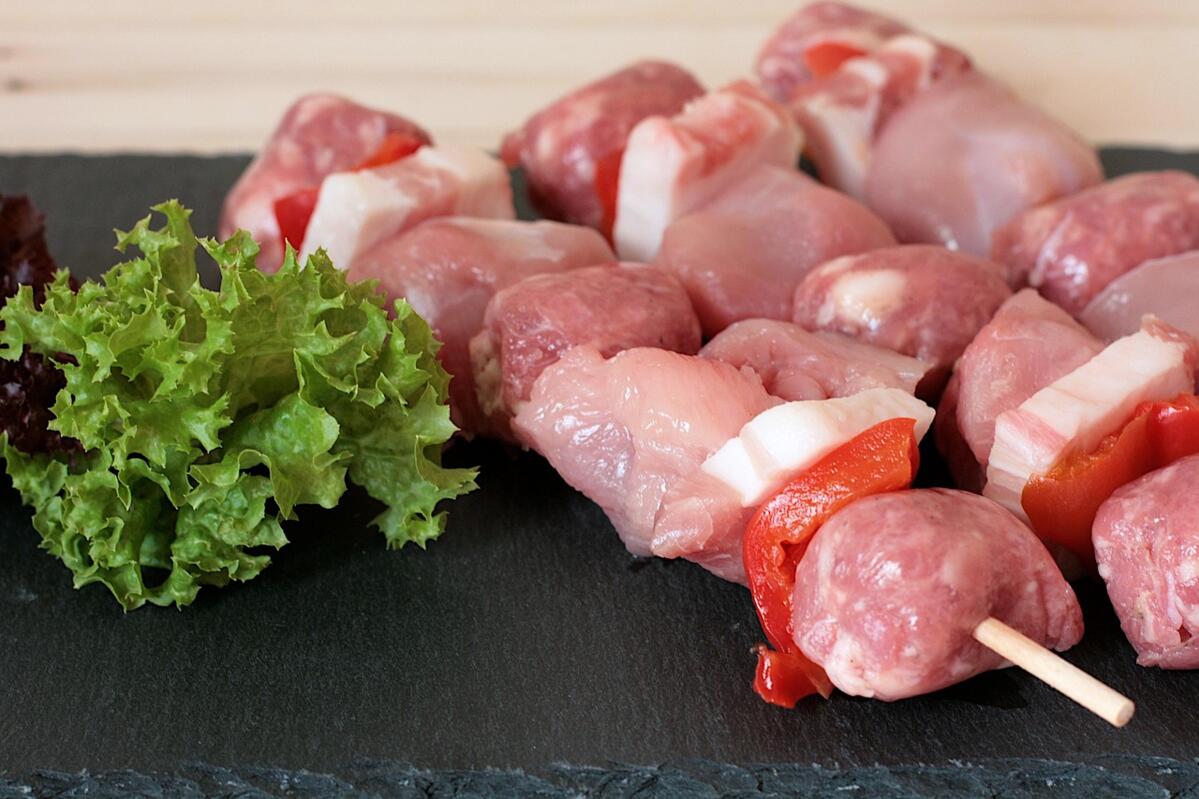 Fleischangebot im Jahr 2024 gestiegen – Inlandanteil gesunken