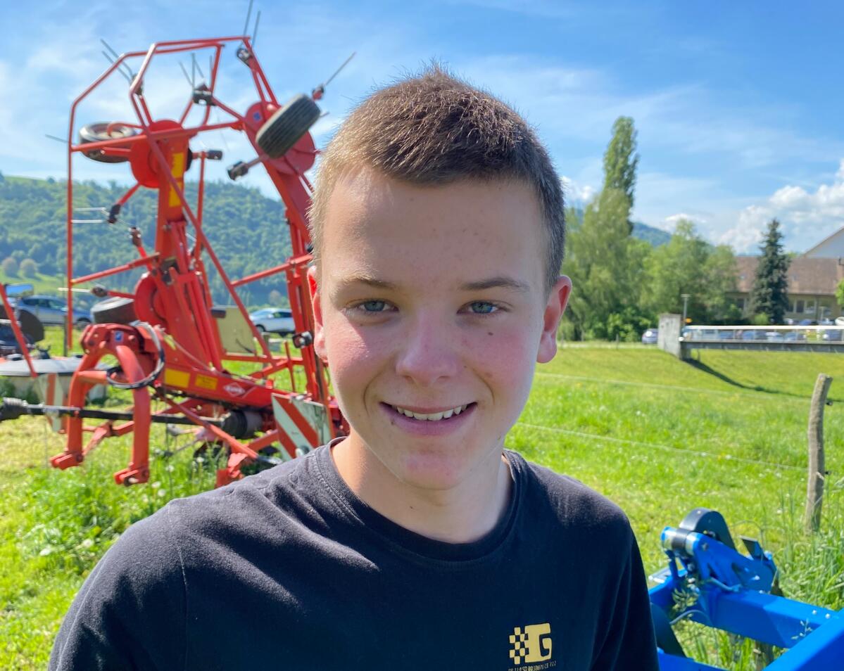« J’apprécie de travailler avec les tracteurs et les machines »