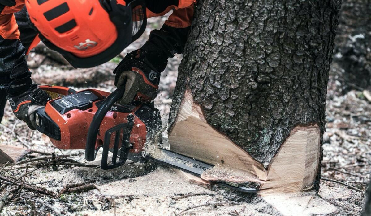 Tronçonneuse à batterie professionnelle 540i XP de Husqvarna