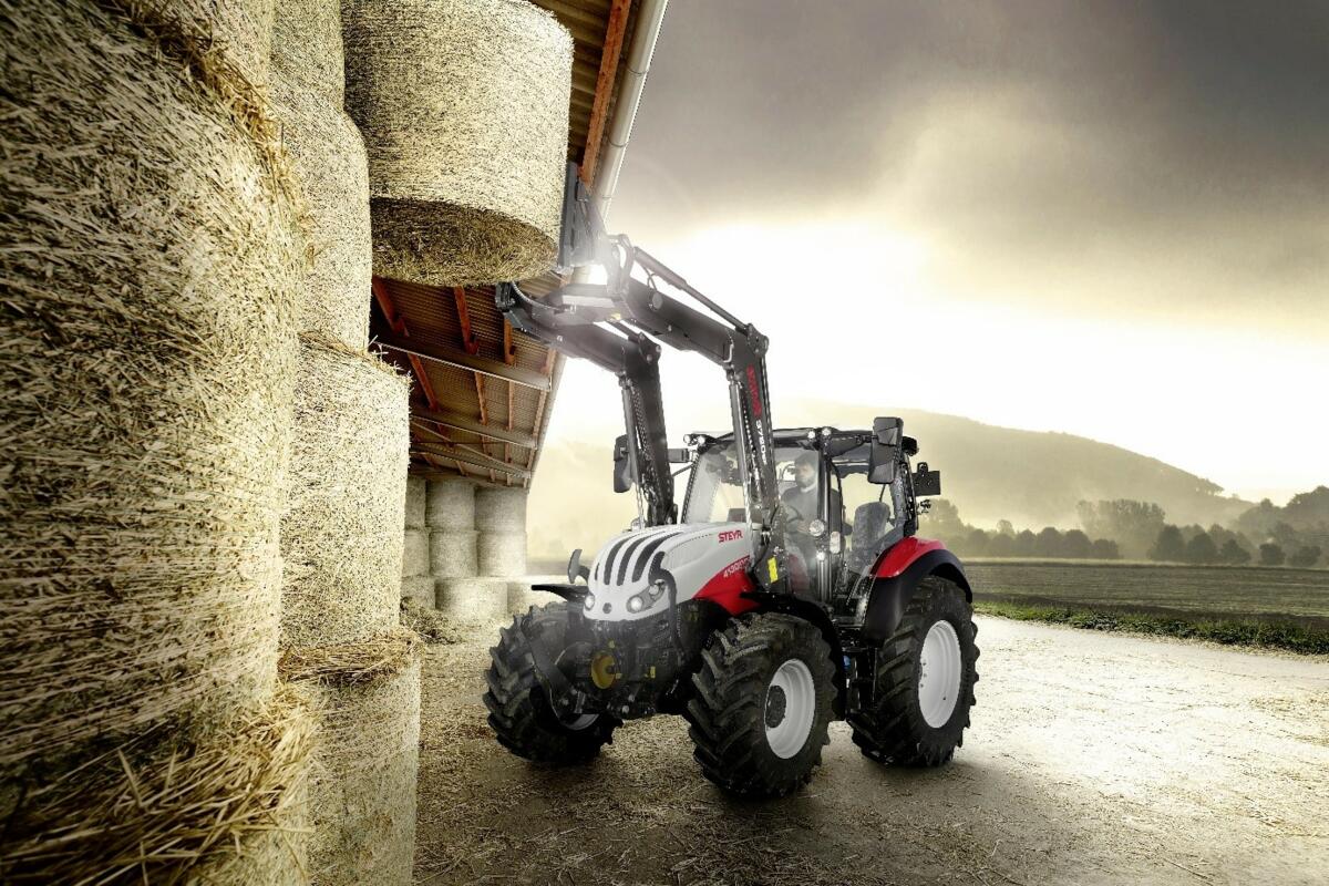 Neue Ausstattungspakete für Steyr Expert CVT 