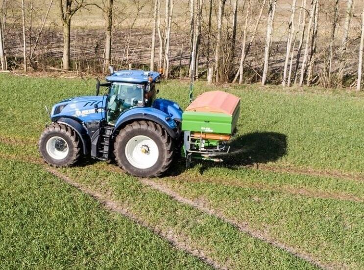 Réussir l’épandage d'engrais avec Amazone