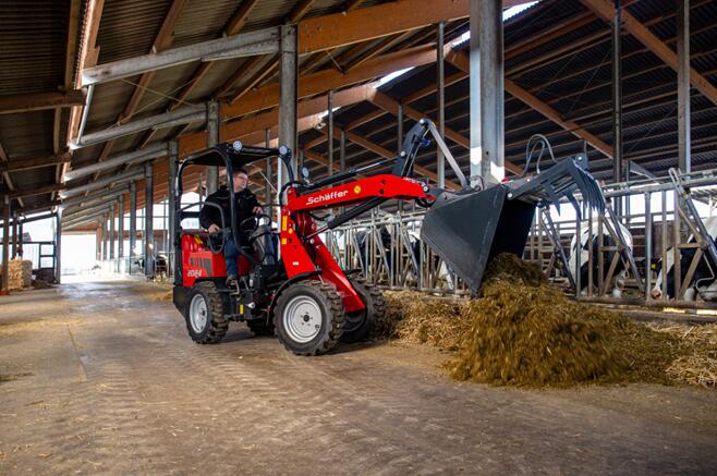 Agrar Landtechnik AG intègre Schäffer dans sa gamme 