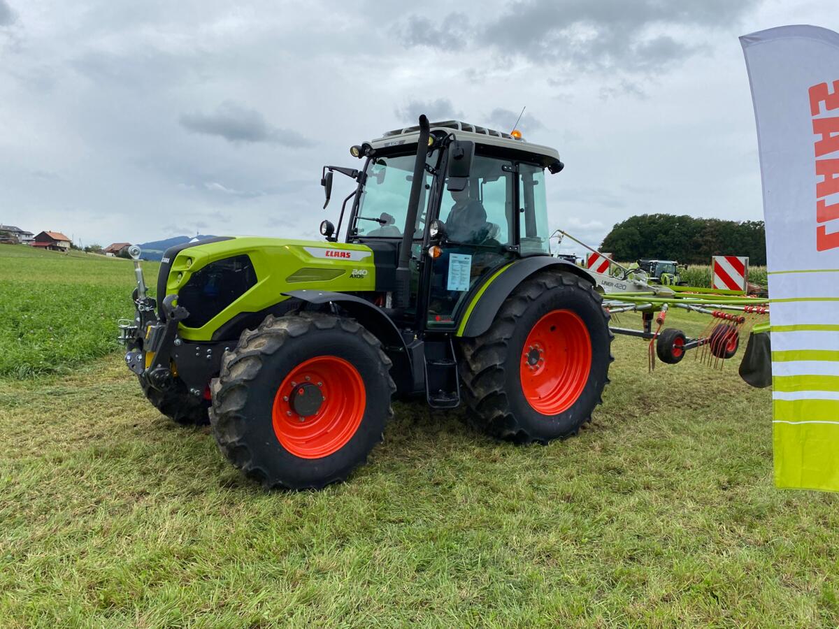 Neuheiten von Claas – Axos und Presse Variant 500
