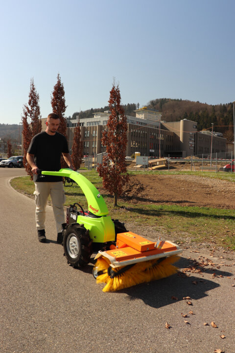 Kehrmaschine mit URI E041 IMG_3996