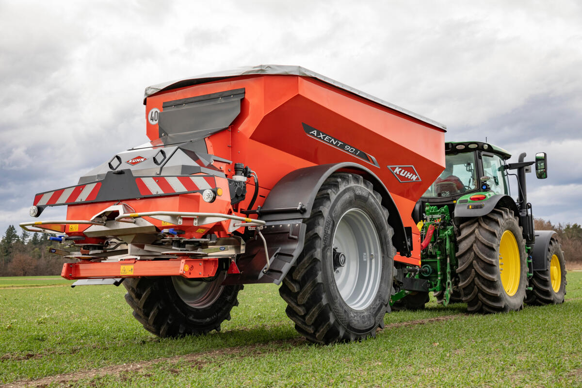 Neuer Anhängestreuer Axent 90.1