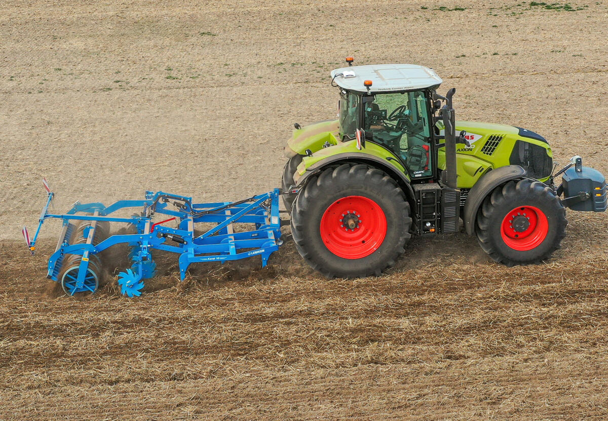 Neuer vielseitiger Lemken Grubber
