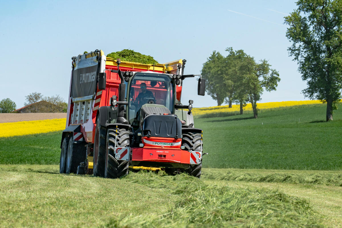 Neuer Siliermitteltank Liquido F von Pöttinger