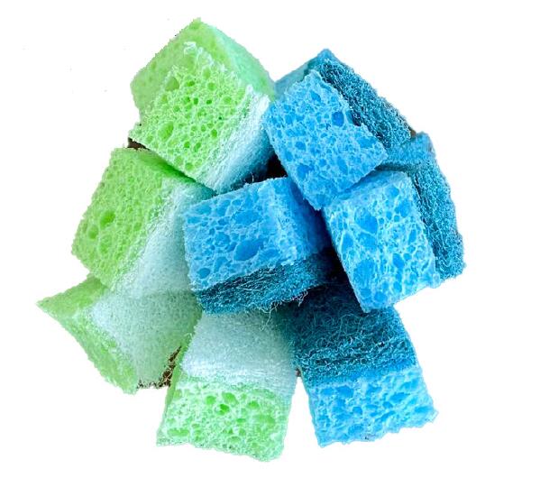 Les bandes en mousse absorbent un multiple de leur poids sec en eau.