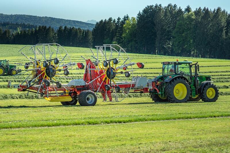 Der 4-Kreisel-Schwader TOP 1403 C macht eine top Figur