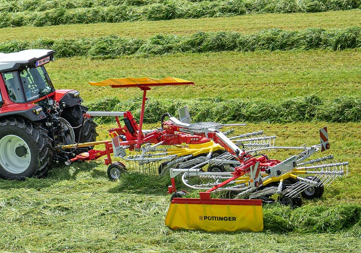 Pöttinger Top 632 A Zweikreisel-Schwader