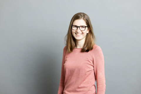studinger_eva_2021