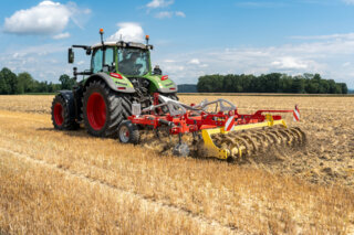 SYNKRO_3031_N_Fendt_3617