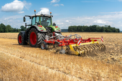 SYNKRO_3031_N_Fendt_3617