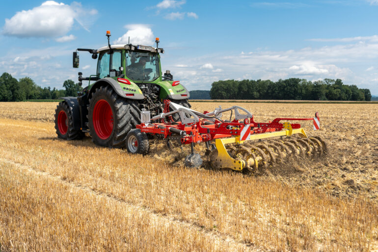 SYNKRO_3031_N_Fendt_3617