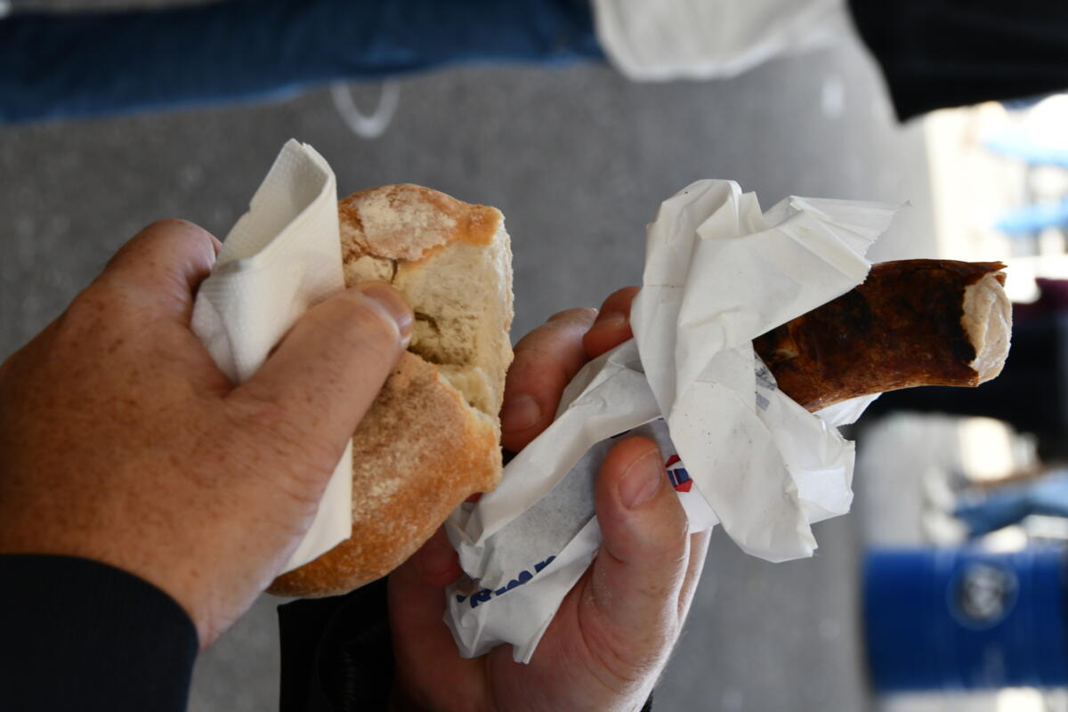 Die OLMA-Bratwurst isst man ohne Senf