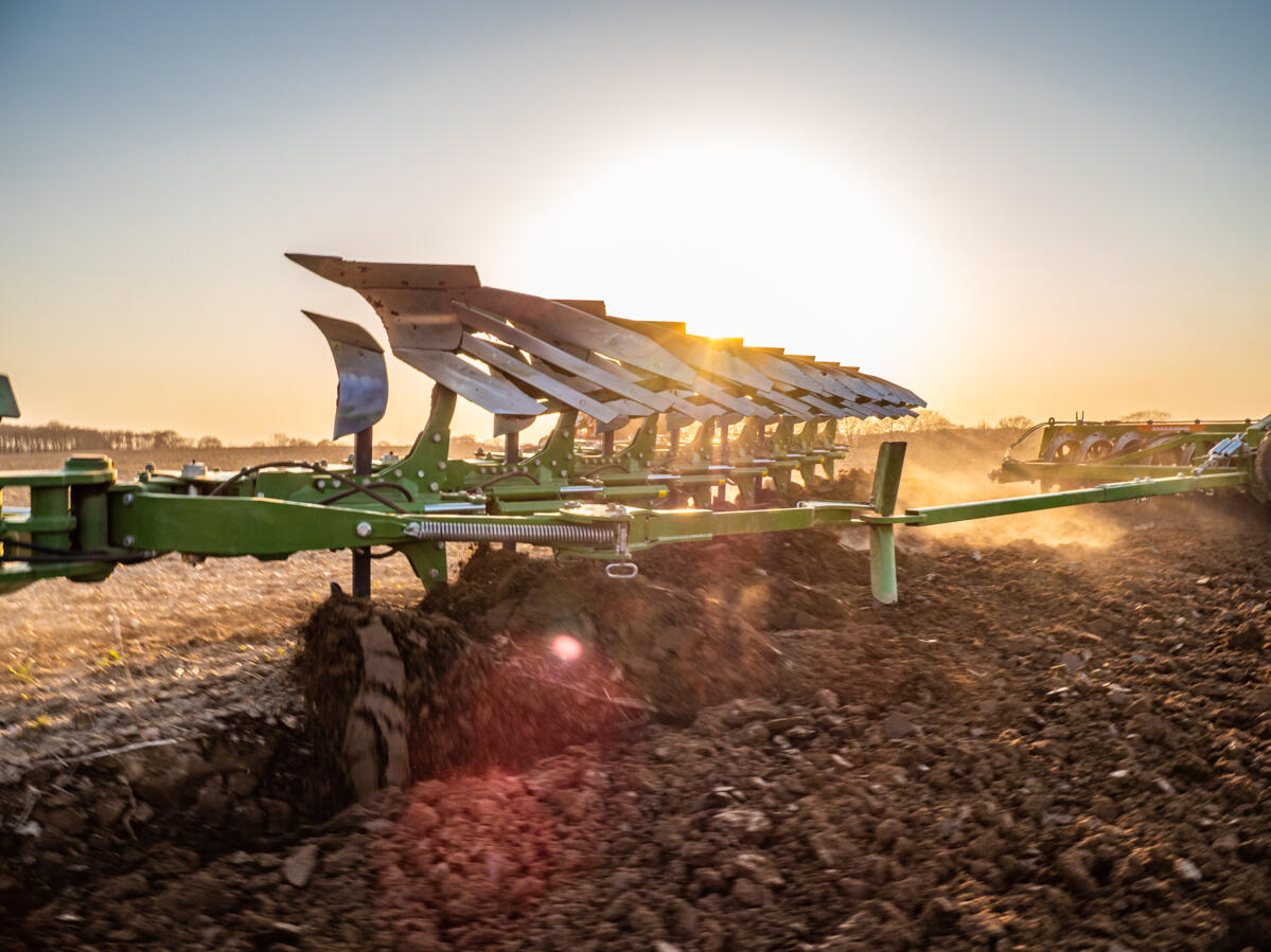 Amazone Aufsatteldrehpflug Tyrok 400