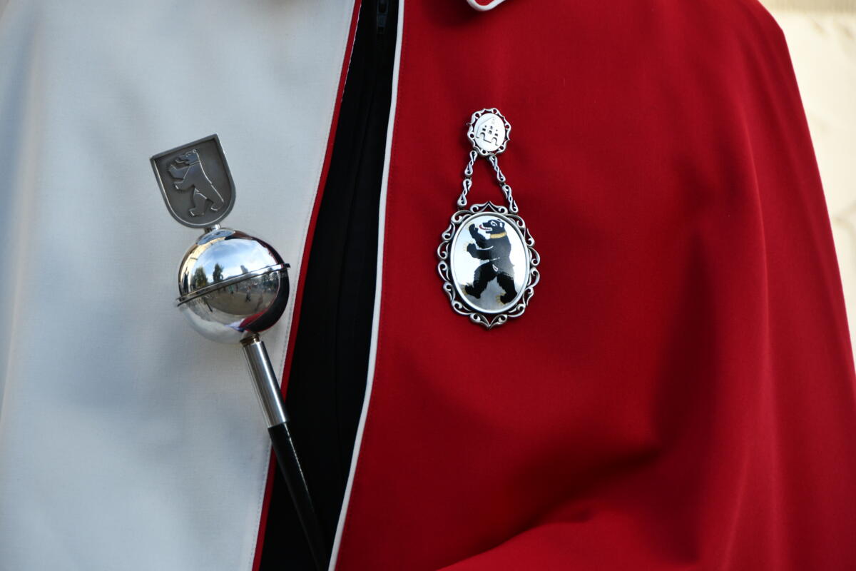 Die Weibel stehen bereit.