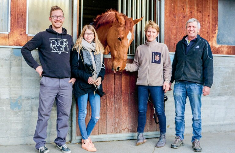 Christian, Alena, Doris und Hitta Mehli sind Pferdenarren.