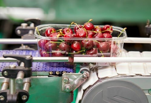 Des petits emballages de 300 à 1000 grammes sont conditionnés à une cadence élevée.