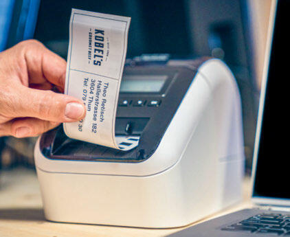 Selbst Etiketten für die Fleischpakete drucken Kobels dank der Bits und Bytes ruckzuck aus, können QR-Rechnungen erstellen und müssen die Stammdaten nic...