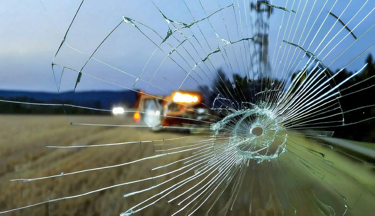 Auch bei grösster Sorgfalt sind landwirt schaftliche Maschinen nicht vor Schäden gefeit. 